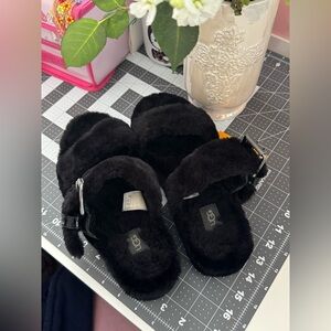 Black Ugg Fuzz Yeah Platform Slipper/Sandal
